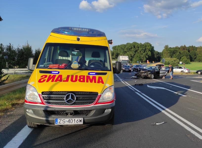 Groźny Wypadek, na skrzyżowaniu DW 112 i 166